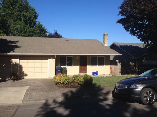 552 & 554 Hamilton St, Springfield, OR 97477