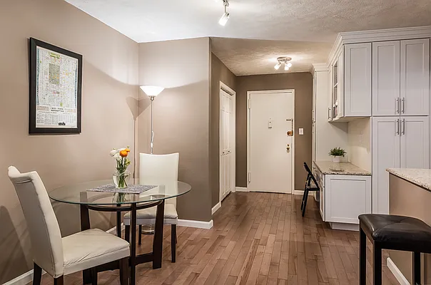 Sold by Engel and Völkers Brownstone Brooklyn | media 13