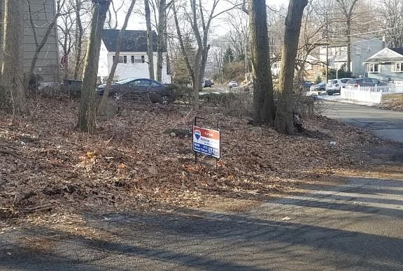 4th image of 101 Unger Ave