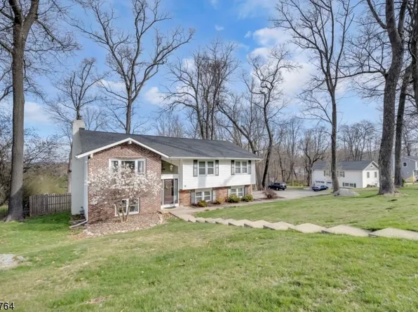 28 Valley View Trl, Sparta Twp., NJ 07871