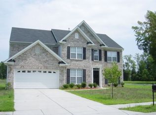 10721 Elm Bend Dr, Charlotte, NC 28273