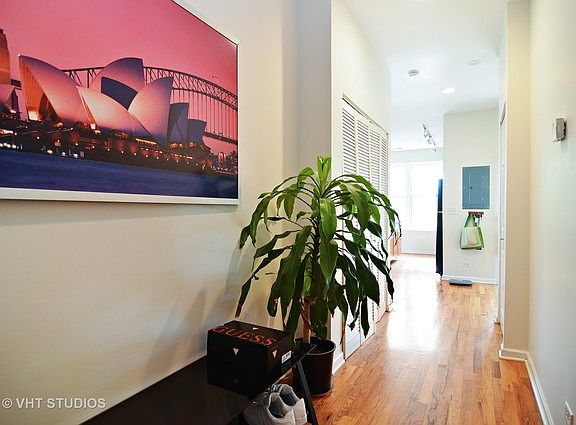 5th image of 7554 N California Ave Unit 305