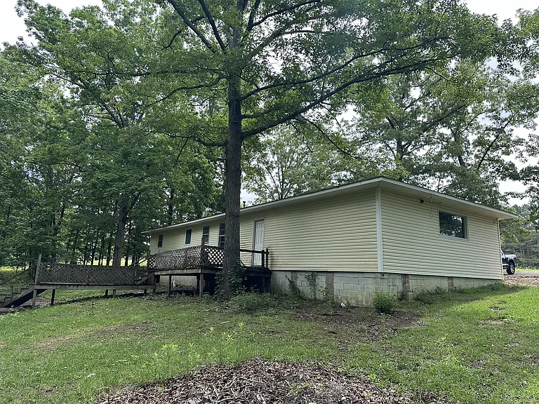 1109 County Road 1970 #1 — Photo 3