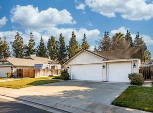 1112 Champagne Ln, Manteca, CA 95337