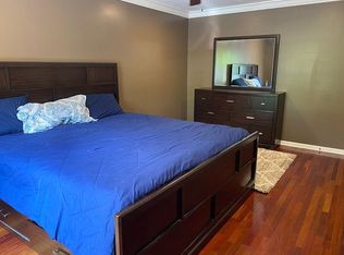 400 Glengarry Dr, Fairdale, KY 40118