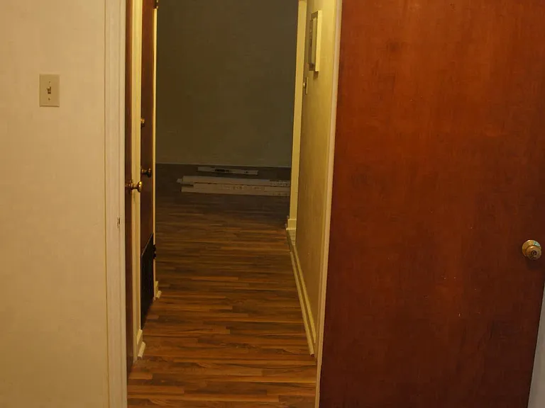 HALLWAY BETWEEN LIVING ROOM AND BEDROOM