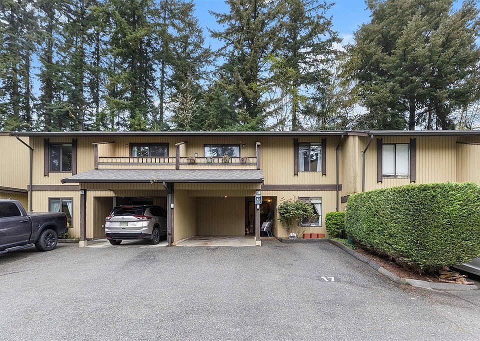 1st image of 2998 Mouat Dr #17
