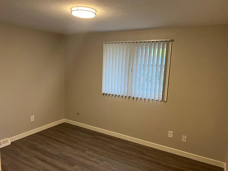 616 W Carolina Way — Photo 8