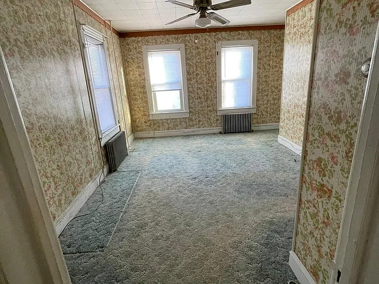 16 Prairie Ave #1 — Photo 6