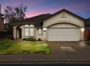 2555 Candlewood Dr, Lodi, CA 95242