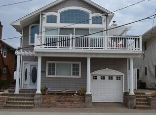 20 Connecticut Ave, Long Beach, NY 11561