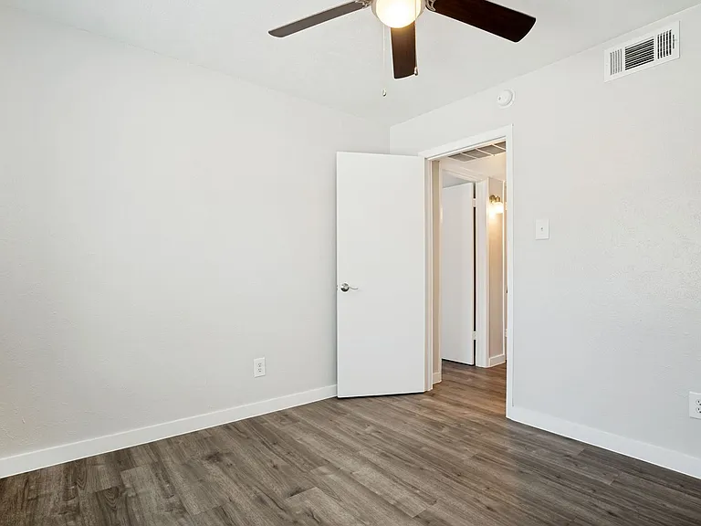 Gazebo Apartments (Denton, Tx) — Photo 16