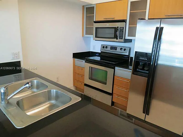 1750 N Bayshore Dr #2909 — Photo 4
