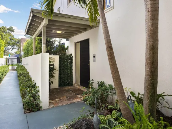 6650 SW 71st Ln #3, South Miami, FL 33143