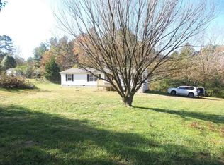 101 Mill Cove Ln, Mc Donald, TN 37353