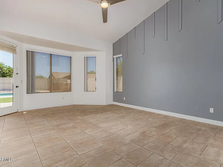 4327 E Sands Dr — Photo 15