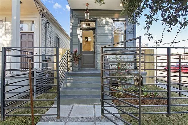 1801 Bienville St — Photo 3