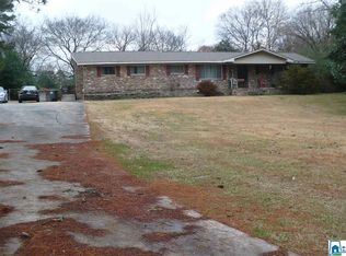 365 Avon Cir, Mount Olive, AL 35117