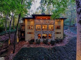 1180 E Beechwood Dr NW, Atlanta, GA 30327