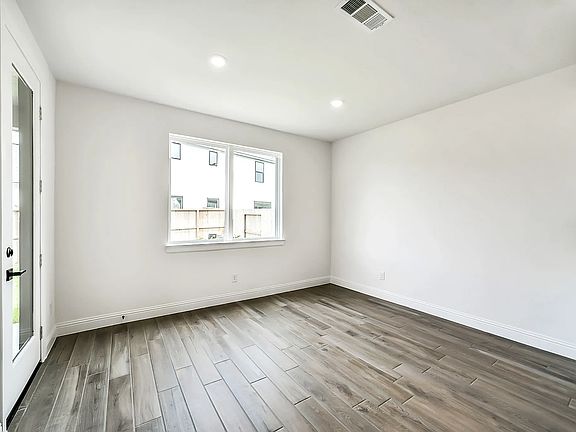 Homesite 2216 Dining Virtually Staged
