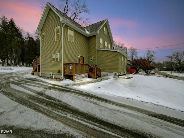 434 Erie St, Honesdale, PA 18431
