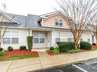 724 Waterfall Way, Clover, SC 29710