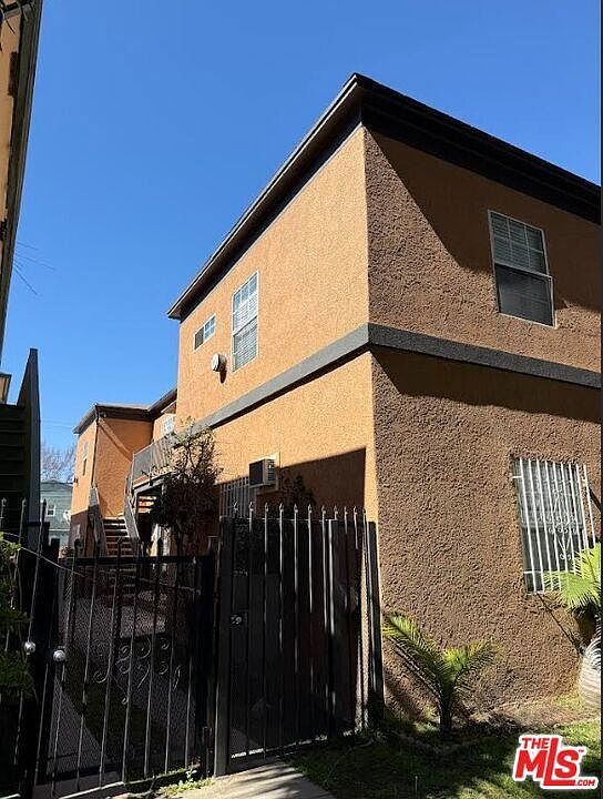 2nd image of 4173 Leimert Blvd