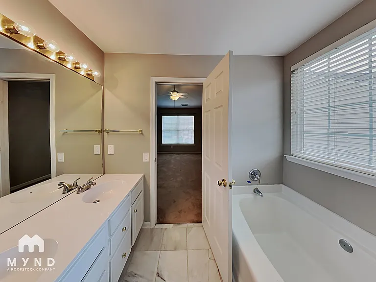 9738 Woodend Ct — Photo 24