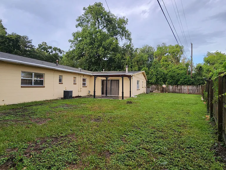 3453 NW 1st Ct — Photo 31