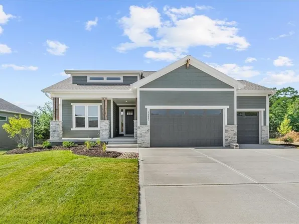 24991 W 145th Pl, Olathe, KS 66061