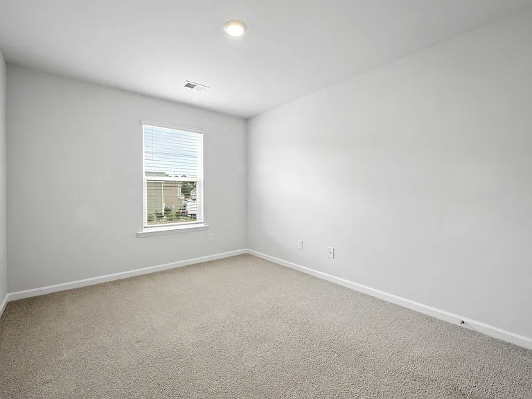 661 Silver Spruce St — Photo 18