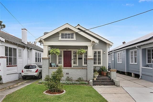 1st image of 814 Louque Pl