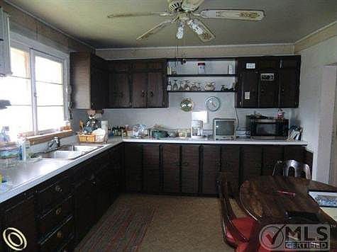 Croswell kitchen.JPG