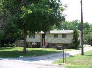 121 Von Logan Dr, Thomasville, NC 27360