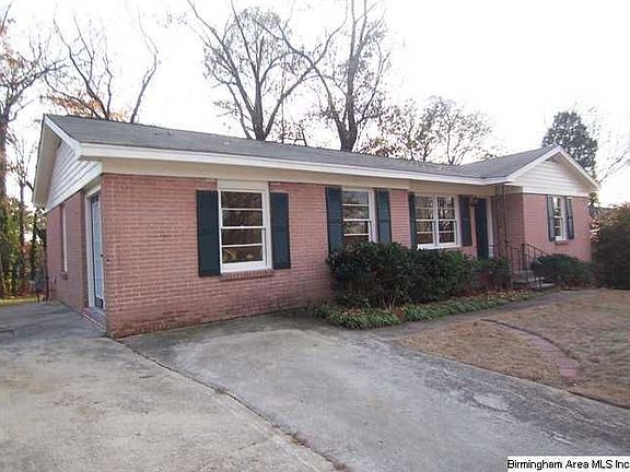 2nd image of 1023 Belle Meade Dr