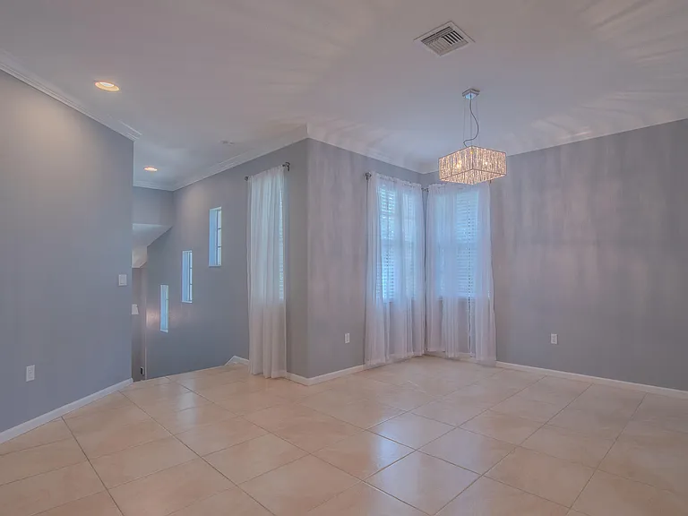 7522 Herrington Ln — Photo 10