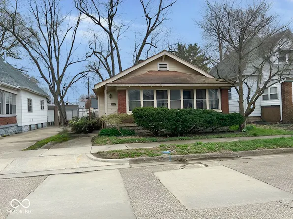 630 S 22nd St, Terre Haute, IN 47803
