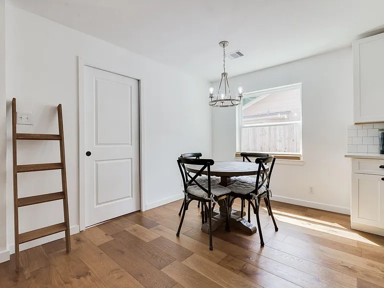 10047 Briarwild Ln — Photo 24