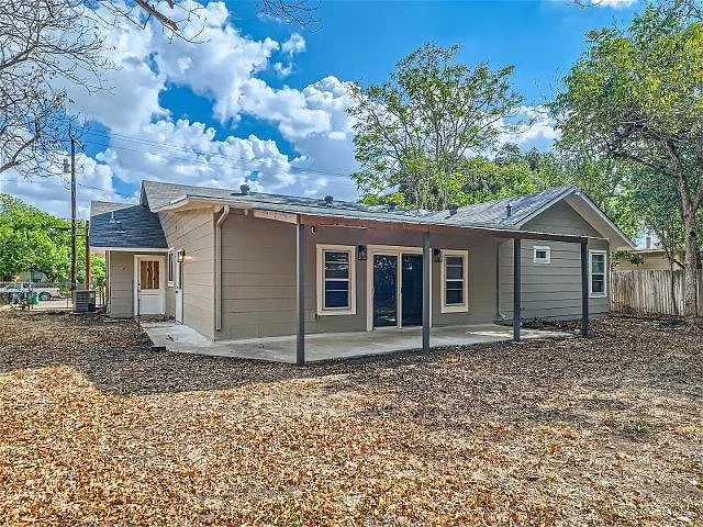 334 Shropshire Dr — Photo 27