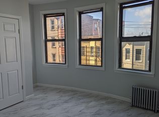 6 Van Cortlandt Park Ave APT 2S, Yonkers, NY 10701