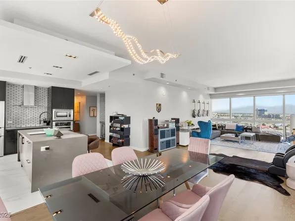 4471 Dean Martin Dr Unit 1210, Las Vegas, NV 89103