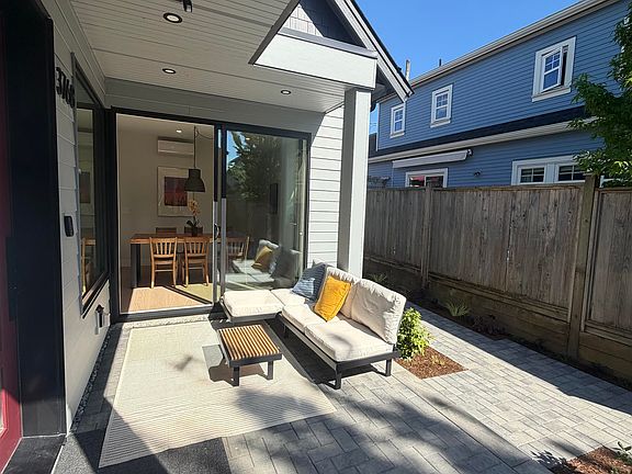 5th image of 3768 Fleming St
