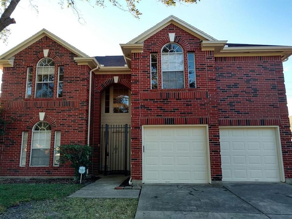 1st image of 3502 Sheldon Dr