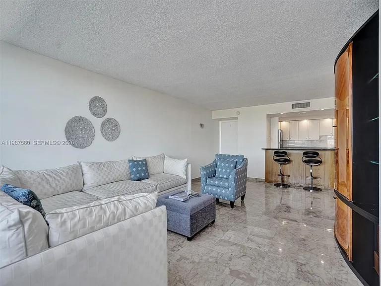1400 S Ocean Dr #406 — Photo 7