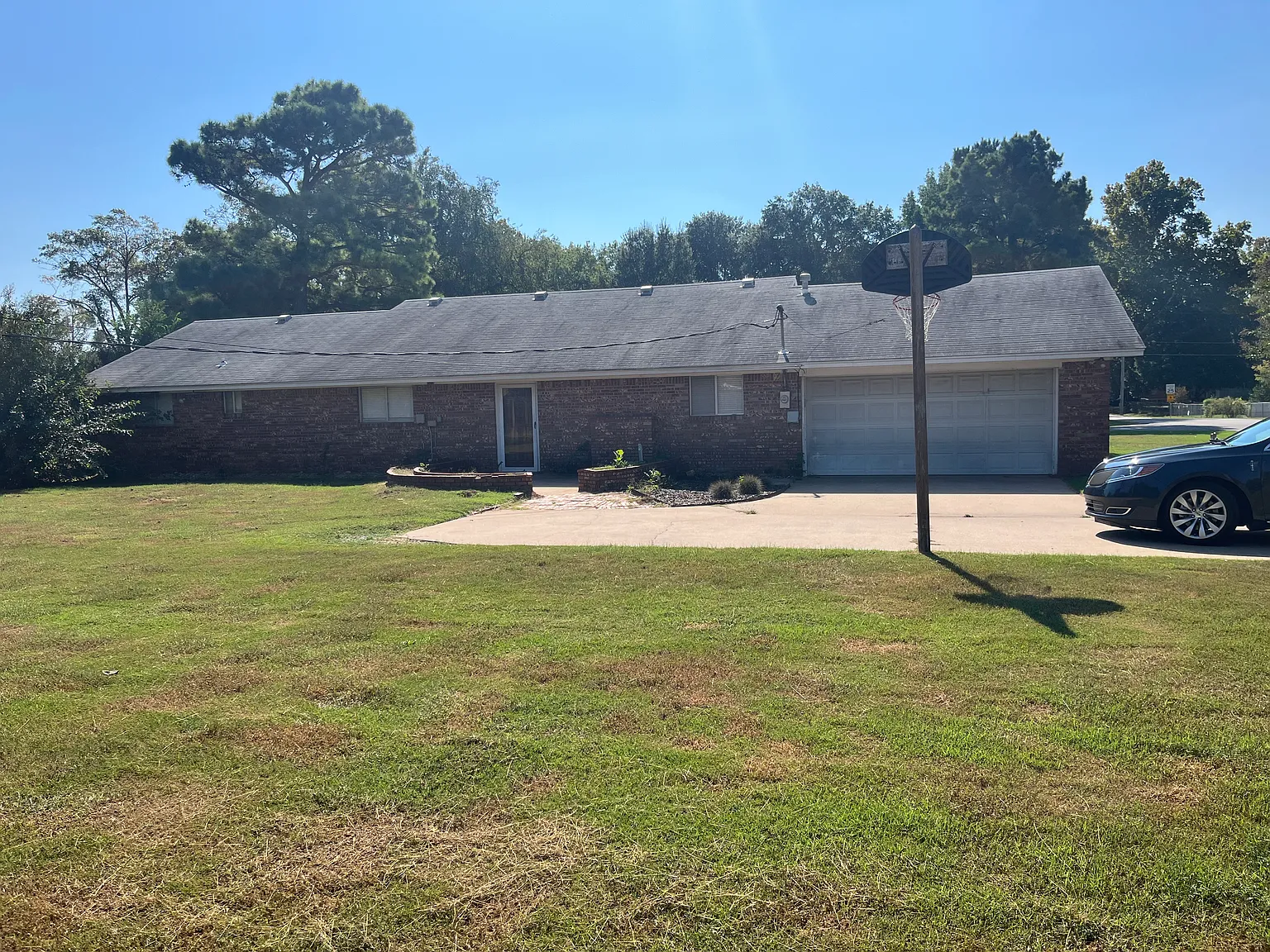 4 bed, 1653 sqft, $1,850 — Photo 2