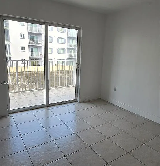 2415 NW 16th Street Rd #315 — Photo 10