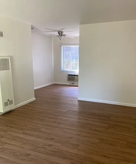 295 S Hudson Ave #3 — Photo 3