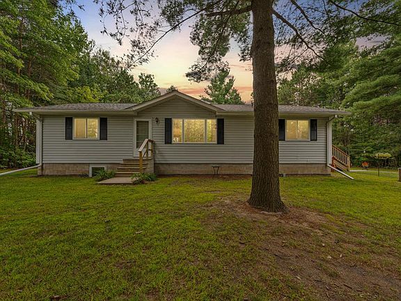 4th image of 5355 Pine Ln