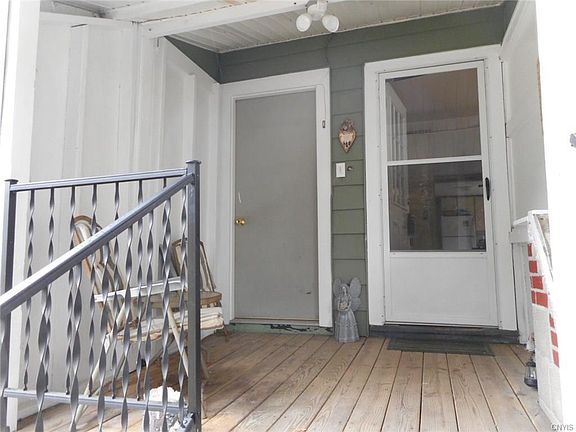 2nd image of 54 N West St