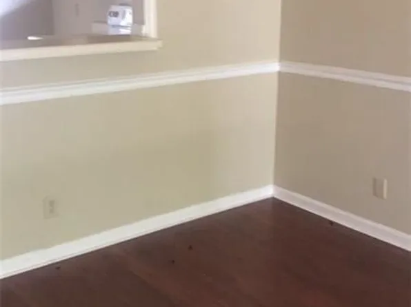 105 Shoals Dr APT J6, Savannah, GA 31410